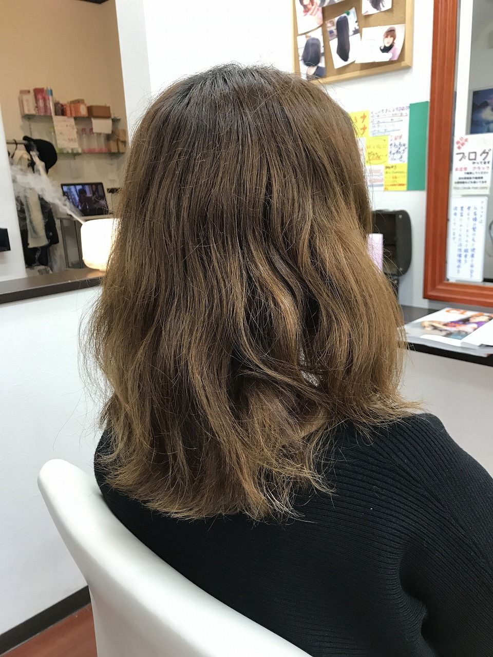 デジタルパーマ前の斜め後ろ姿