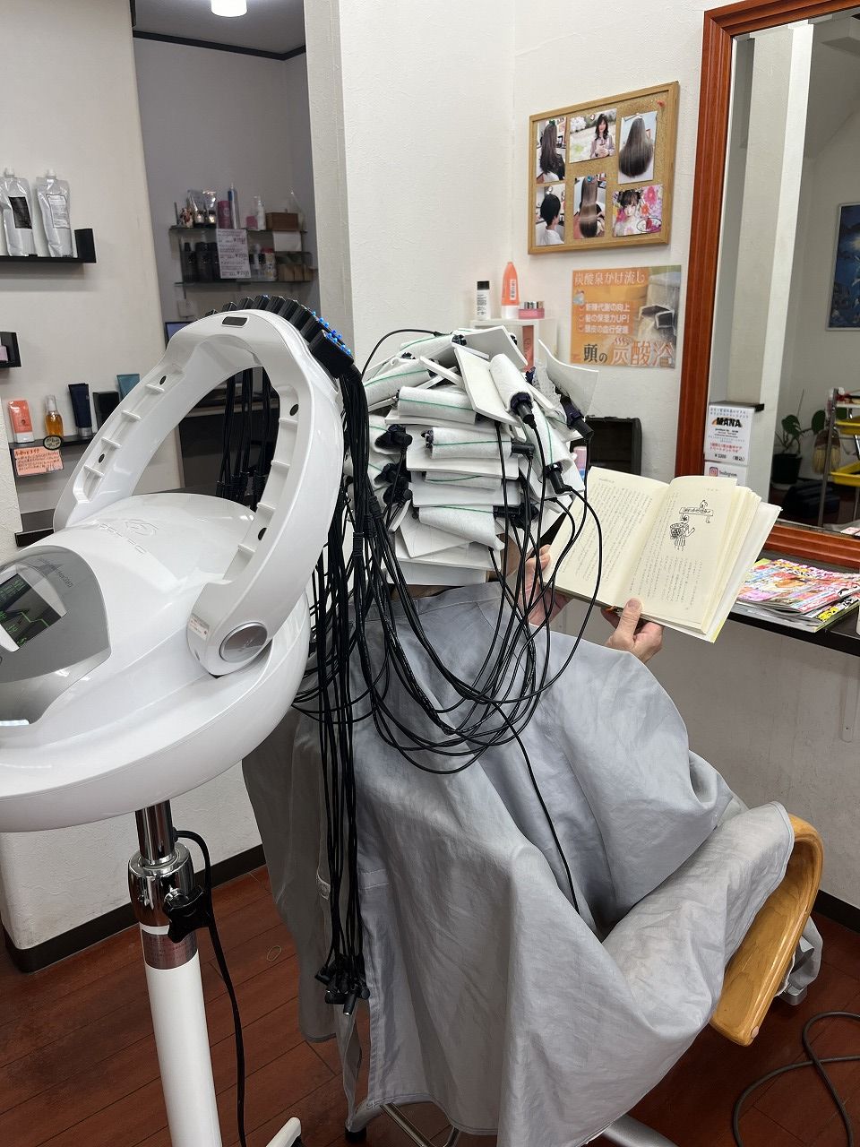 デジタルパーマ・機械装着中