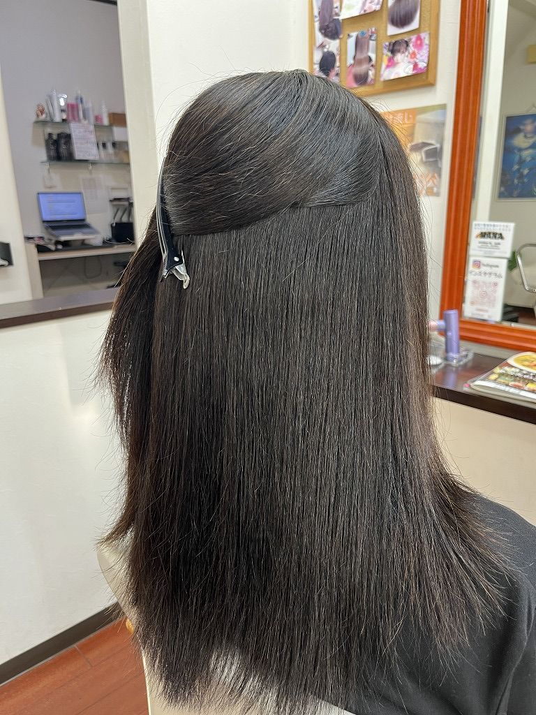 内部のクセが伸びた状態