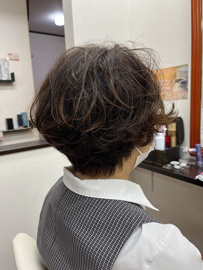無造作パーマ後のスタイル