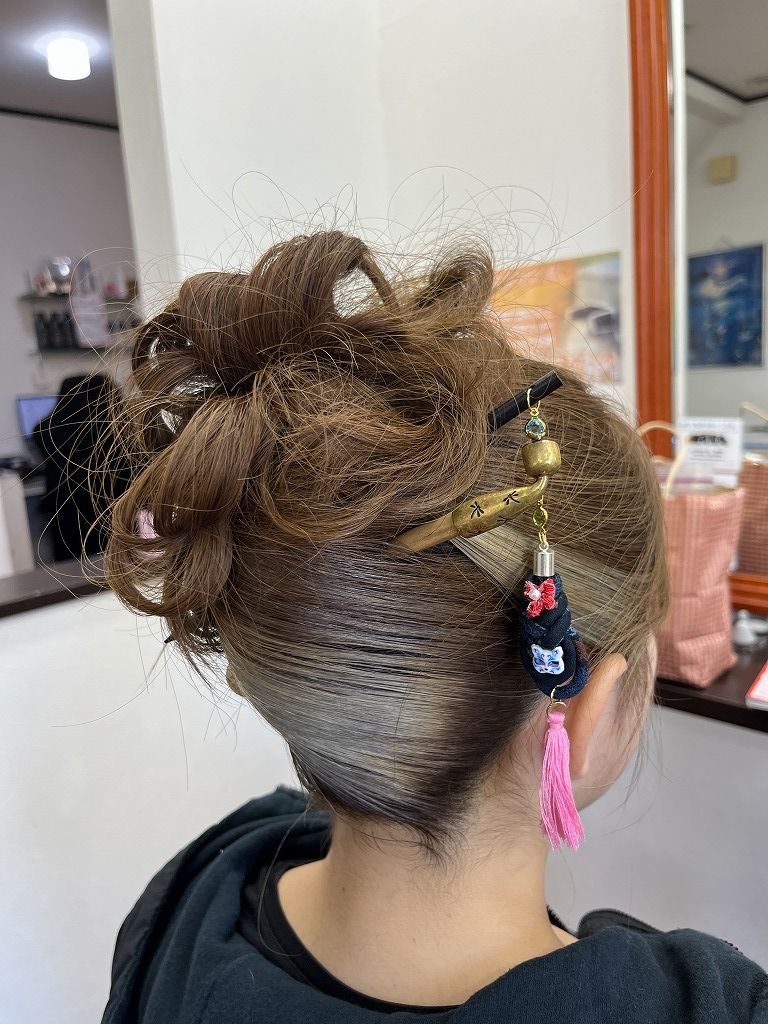 キセルの髪飾りを使った大人のお祭りヘア