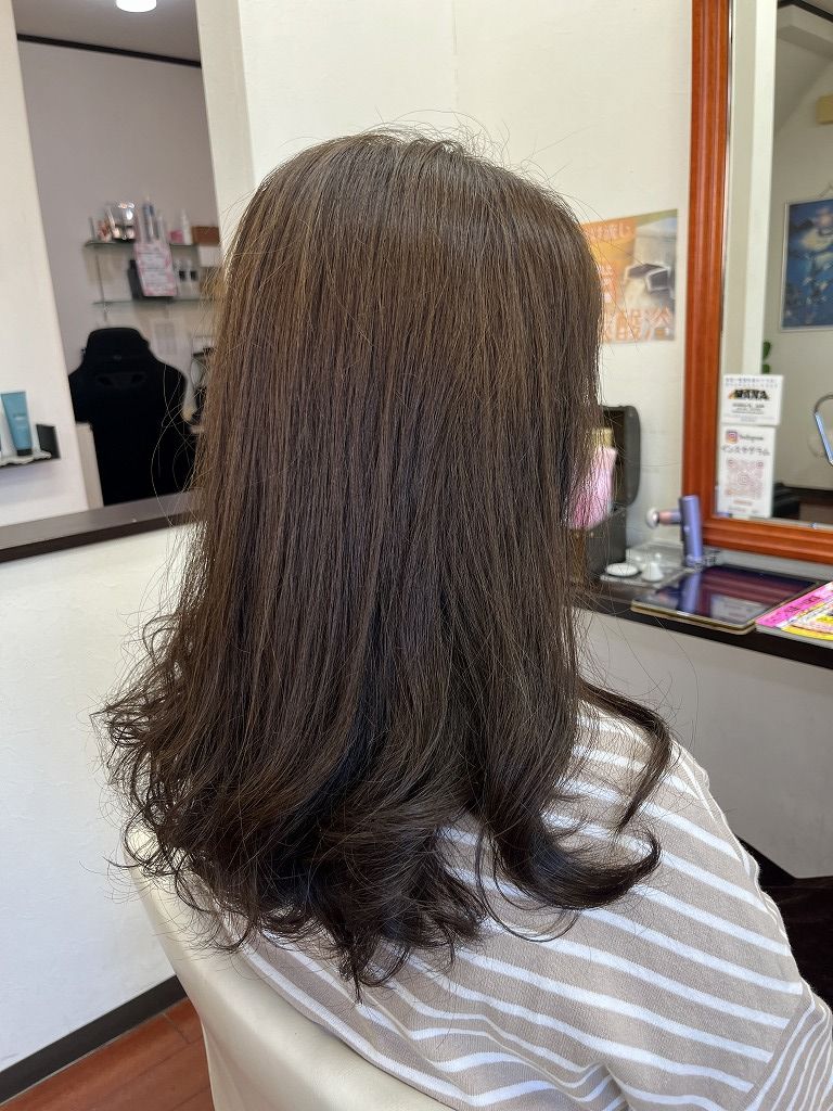 本庄市ヘアーリゾートアラック　ココアブラウンカラーのアフター全体
