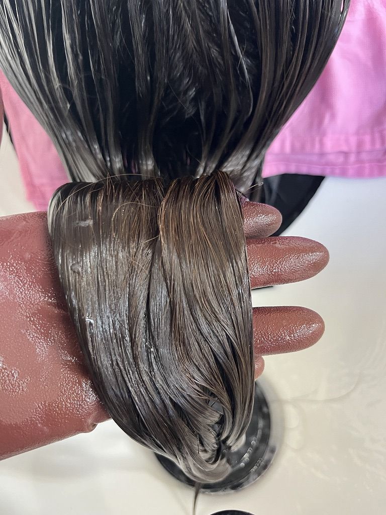 髪質改善トリートメント放置中の髪の状態