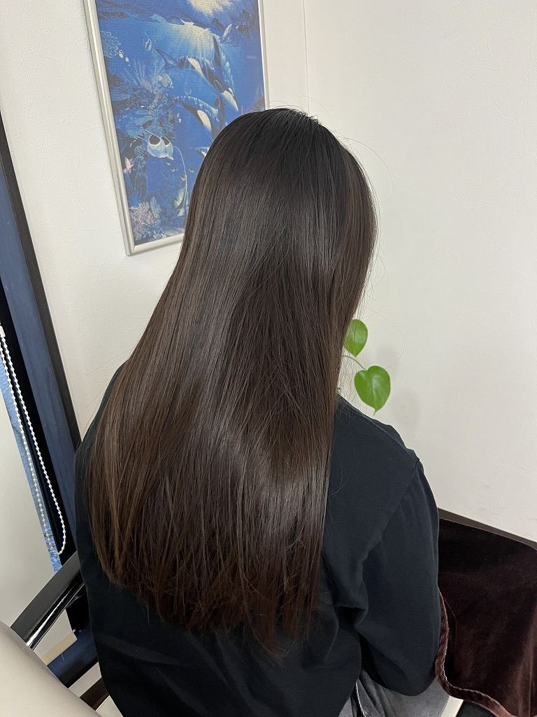 小学6年生のカット ビフォー(状態は良く、10cmカット予定)