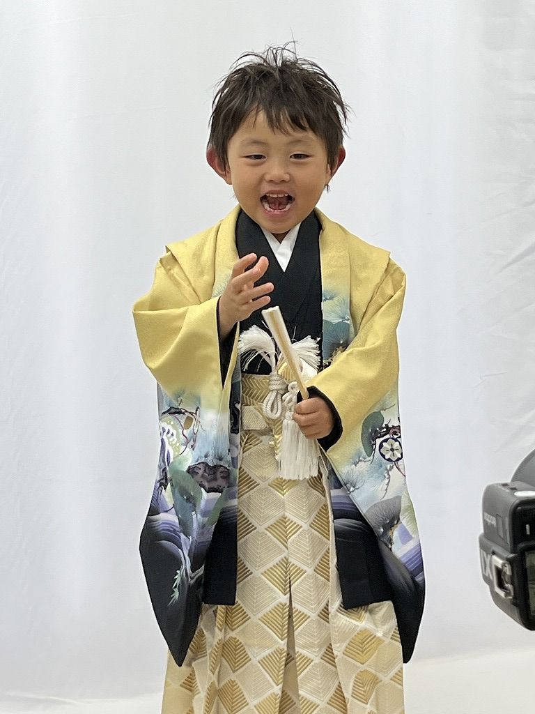 スタイリング後の男の子の七五三ヘアスタイル