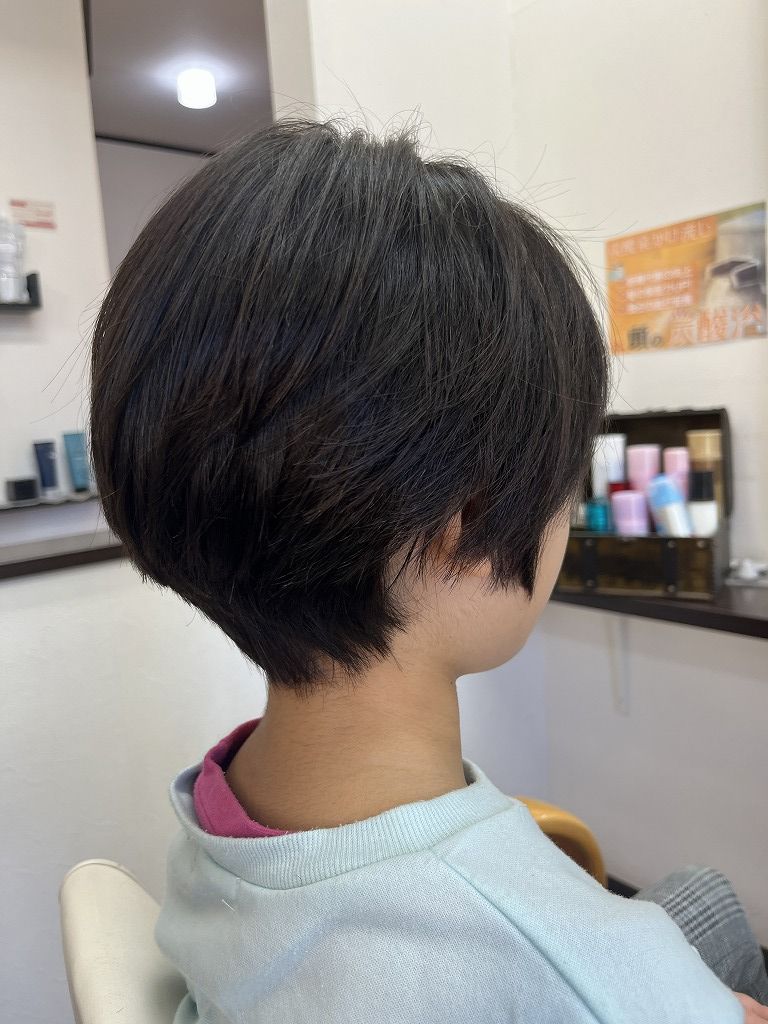 娘ちゃんカットのアフター（前下がりグラボブ・レイヤーで軽く）