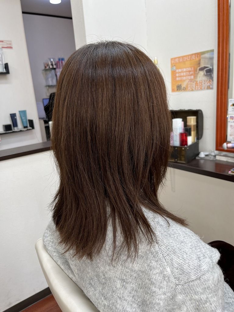 【アフター】リタッチカラー後の全体｜根元と毛先の境目が目立ちにくく自然にまとまる