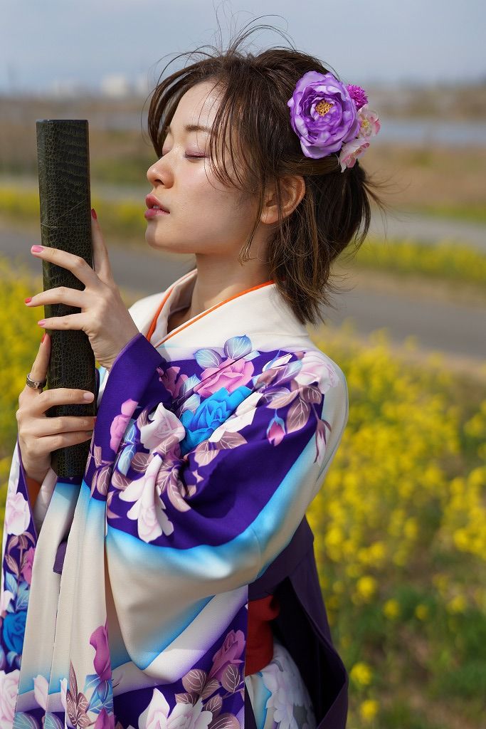 卒業式の袴ヘアメイク スタイル例（横顔）