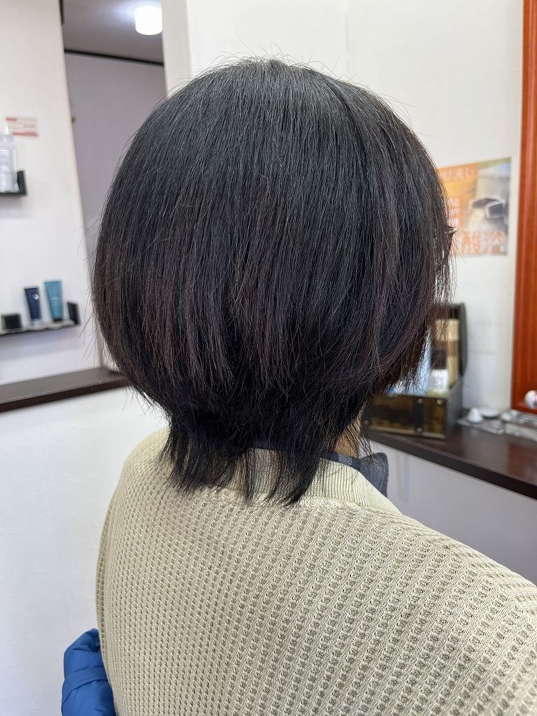 ハナヘナとカットで乾かすだけでも収まりやすくなったアフター