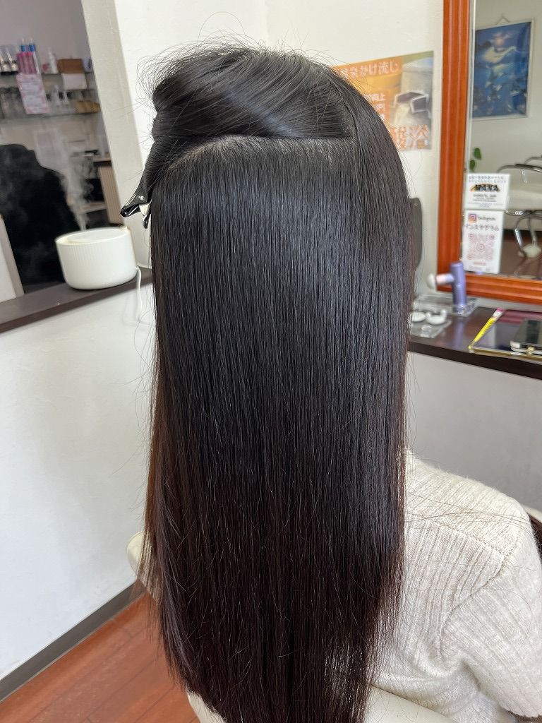 リタッチ縮毛矯正後の内側の状態