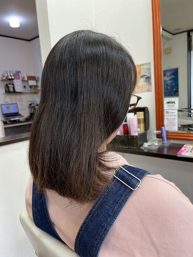 縮毛矯正前提のご来店で今回は時間の都合によりカットとトステアで対応した施術前の状態