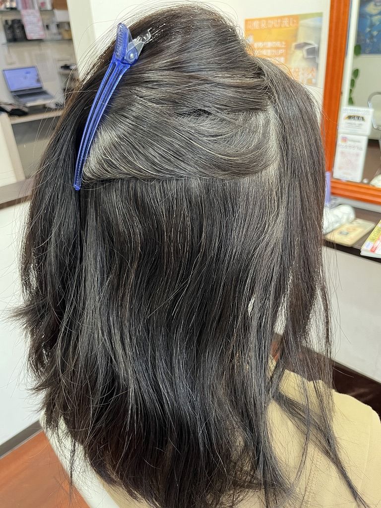 縮毛矯正デジタルパーマ施術前の内側のクセ